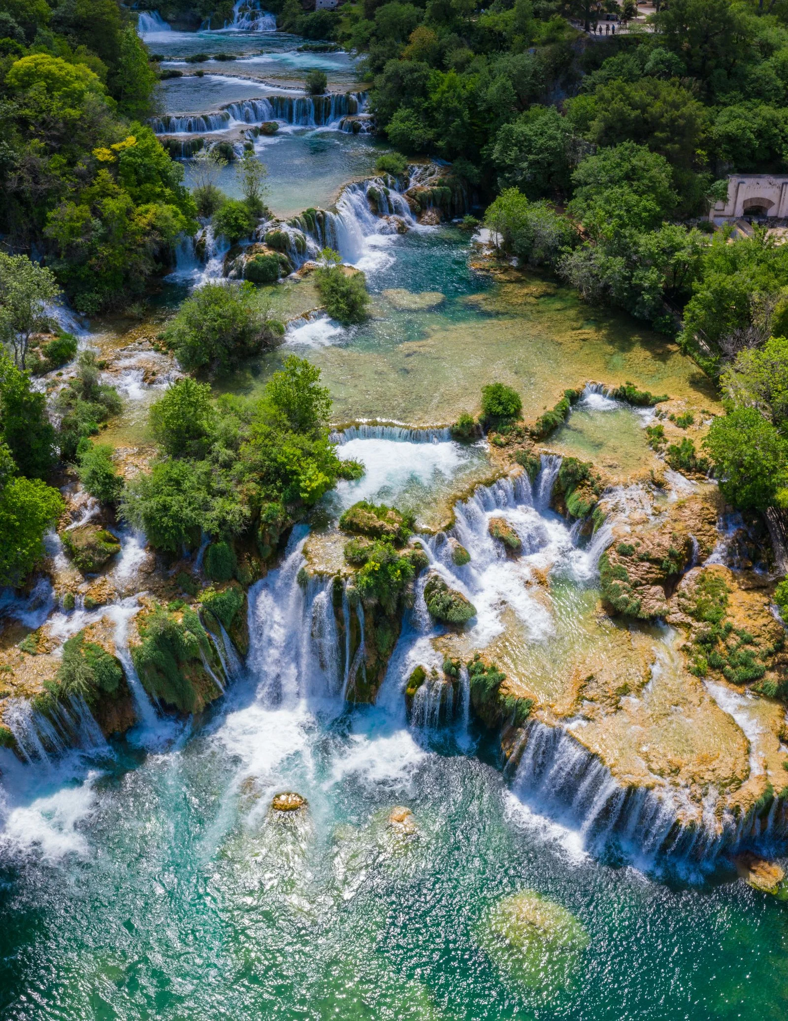 Šibenik i Krka za dvoje: kamen, slapovi i spori dani