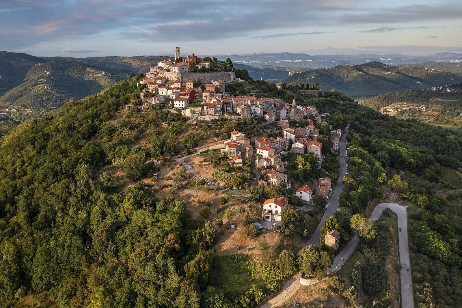 Motovun i unutrašnjost Istre: vinski vikend za dvoje